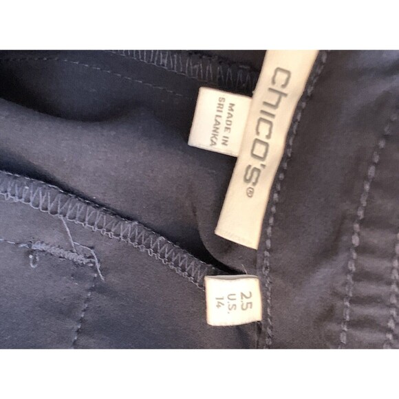 Chicos Dark Navy Blue Pants Snaps Stretch Sz 2.5 / 14 / L - Picture 6 of 7